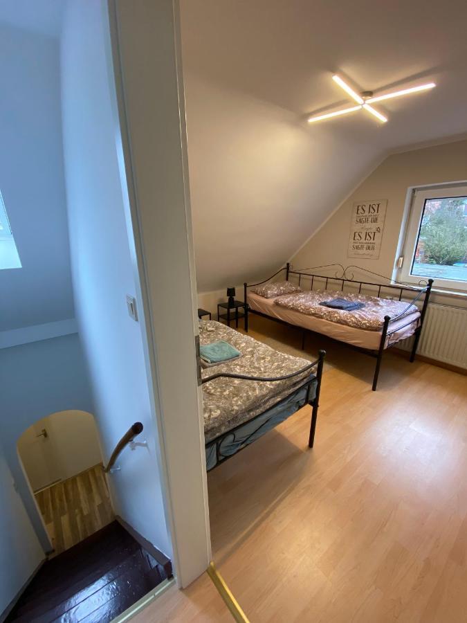 Stern Unterkunft bis zu 9 Betten verfügbar Brema Exterior foto